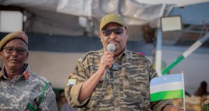 Madaxweyne Deni: Haddii aan la helin heshiis Soomaali wada aqbasho ka hor 15-ka May, ma jiri doonto dowlad Federaal ah
