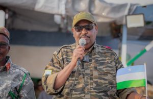 Madaxweyne Deni: Haddii aan la helin heshiis Soomaali wada aqbasho ka hor 15-ka May, ma jiri doonto dowlad Federaal ah