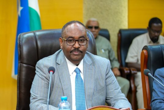 Puntland oo sheegtay in aysan aqbali doonin muddo kordhin loo sameeyo dowladda madaxweyne Xasan Sheikh