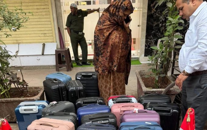 Hindiya oo lagu xiray Soomaali lagu qabtay dahab ku kacaya $4.2 Milyan