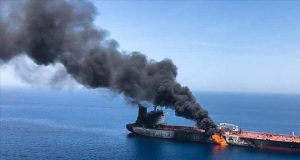 Gantaallo laga soo tuuray Iran oo ku dhacay markab shidaal oo ku sugan biyaha Qatar