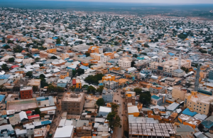 Ciidanka Laftagareen oo weeraray Baydhabo