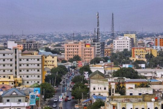 Afar sanno ka dib Ciyaal Weero oo Muqdisho dib ugu soo laabtay!