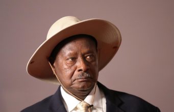 Uganda oo joojisay isu gudubka ay la wadaagto DR Congo si ay uga hortagto cudurka Ebola