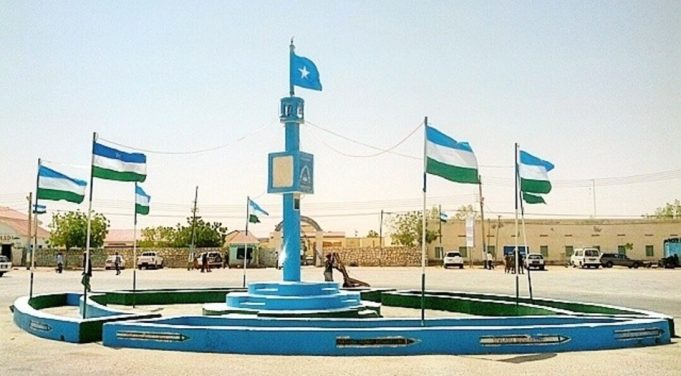 DG Puntland oo sheegtay in ay qabatay kooxo Burcad Badeed ah