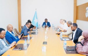 Ruushka oo Gargaar Cunto usoo Diraya Soomaaliya iyadoo ay sii xumaaneyso xaaladda bani’aadantinimo