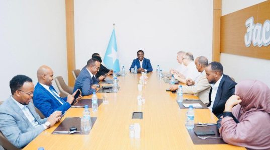 Ruushka oo Gargaar Cunto usoo Diraya Soomaaliya iyadoo ay sii xumaaneyso xaaladda bani’aadantinimo
