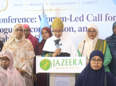 Haweenka Soomaaliyeed oo Xasan Sheekh ugu baaqay inuu wada hadal la yeesho mucaaradka