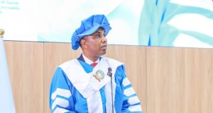 Dhageyso:Xamse Cabdi Barre oo sheegay in macallinka dhigaya dugsiga Qur’aanka laga doonayo shahaado aqoonsi leh