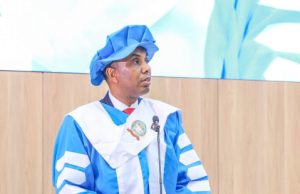 Dhageyso:Xamse Cabdi Barre oo sheegay in macallinka dhigaya dugsiga Qur’aanka laga doonayo shahaado aqoonsi leh