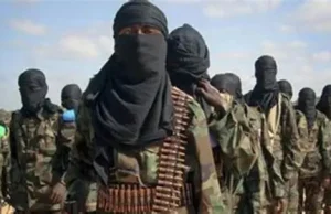 AL-shabaab oo weerar ka gaysatay Ismaamulka Mandheera