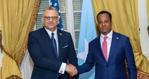 Maraykanka oo kordhiyey wada hadallada Soomaaliya iyo Ereteriya iyada oo ay jiraan khataraha Badda Cas