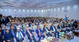Shan Xildhibaan Oo Casilay iyo Xeer Ilaaliyaha Guud ee Dawladda Waqooyi Bari Soomaaliya oo codsi gudbiyay Guddoomiyaha Golaha Wakiillada