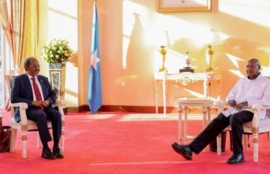 Xasan Sheekh iyo Museveni oo ka wada hadlay amniga Soomaaliya ka hor shirka AUSSOM