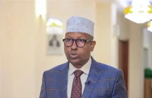 Fiqi: “Shariifka madaxa ayaa laga jebinayaa.”