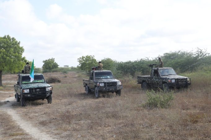 Danab & Daraawiishta Jubbaland oo dhinac oo Al-shabaab kula dagaalamay Jubada Hoose