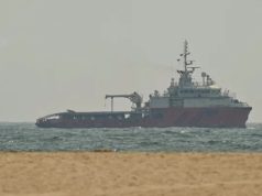 Maraykanka oo duqeeyey dekedo ku yaalla Iiraan, kadib markii Iiraan xidhay Marinka Hormuz