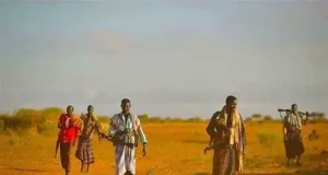 Dagaal beeleed oo maalintii labaad ka socda Cowsweyne iyo Laanraydab ee Galgaduud