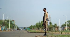 TPLF oo la wareegtay Garoonka Diyaaradaha ee Mekelle kaddib bixitaanka ciidamada Federaalka