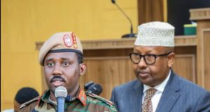Naafada Ciidanka oo ka cabanaya hanjabaad la sheegay inay kala kulmeen Wasiirka Gaashaandhigga