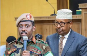 Naafada Ciidanka oo ka cabanaya hanjabaad la sheegay inay kala kulmeen Wasiirka Gaashaandhigga