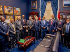 Cirro oo Capitol Hill kula kulmay xubno ka tirsan Congress-ka Maraykanka+Sawirro