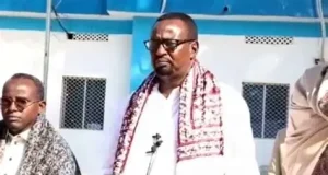 Yuusuf Dabageed oo eedeyn culus u jeediyay Xasan Sheekh iyo Cali Guudlaawe