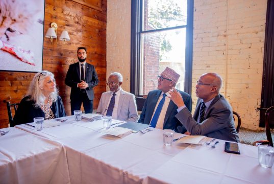 Madaxweyne Cirro oo Washington kulan qado-sharaf ah kula qaatay Hay’adda ICCF