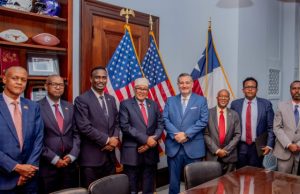 Ted Cruz oo sheegay in uu doonayo in Mareykanku si gaar ah ula macaamilo Somaliland