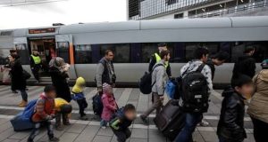 Soomaalida Sweden ku nool oo dib-u-celin wajahaya