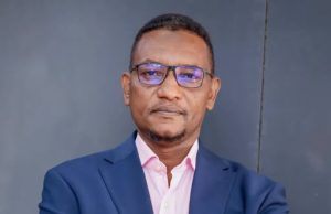 Wasiir Xasan Cabdi Maxamed oo weerar afka ah ku Xasan Sheekh xilli xiisadda Koonfur Galbeed ay sii xoogeysanayso