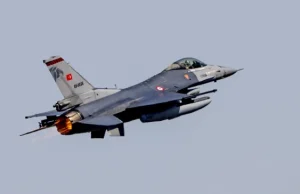 F-16-yada Turkiga ee Soomaaliya: Yaa qaadaya mas”uuliyadda haddii rayid wax ku noqdo duqeyn?