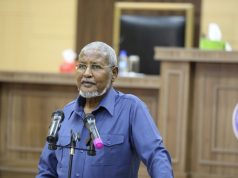 Muuse Suudi oo lagu eedeeyay inuu feeray wariye ka Howlgala Muqdisho