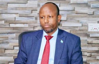 Wasiirka Caafimaadka oo Baarlamaanka looga su’aalay lacagaha isbitaallada iyo tayada adeegyada caafimaadka